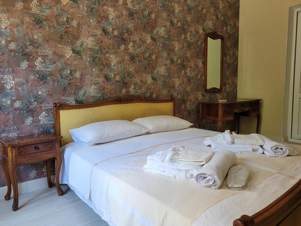 קוטאיסי Hotel Dika מראה חיצוני תמונה