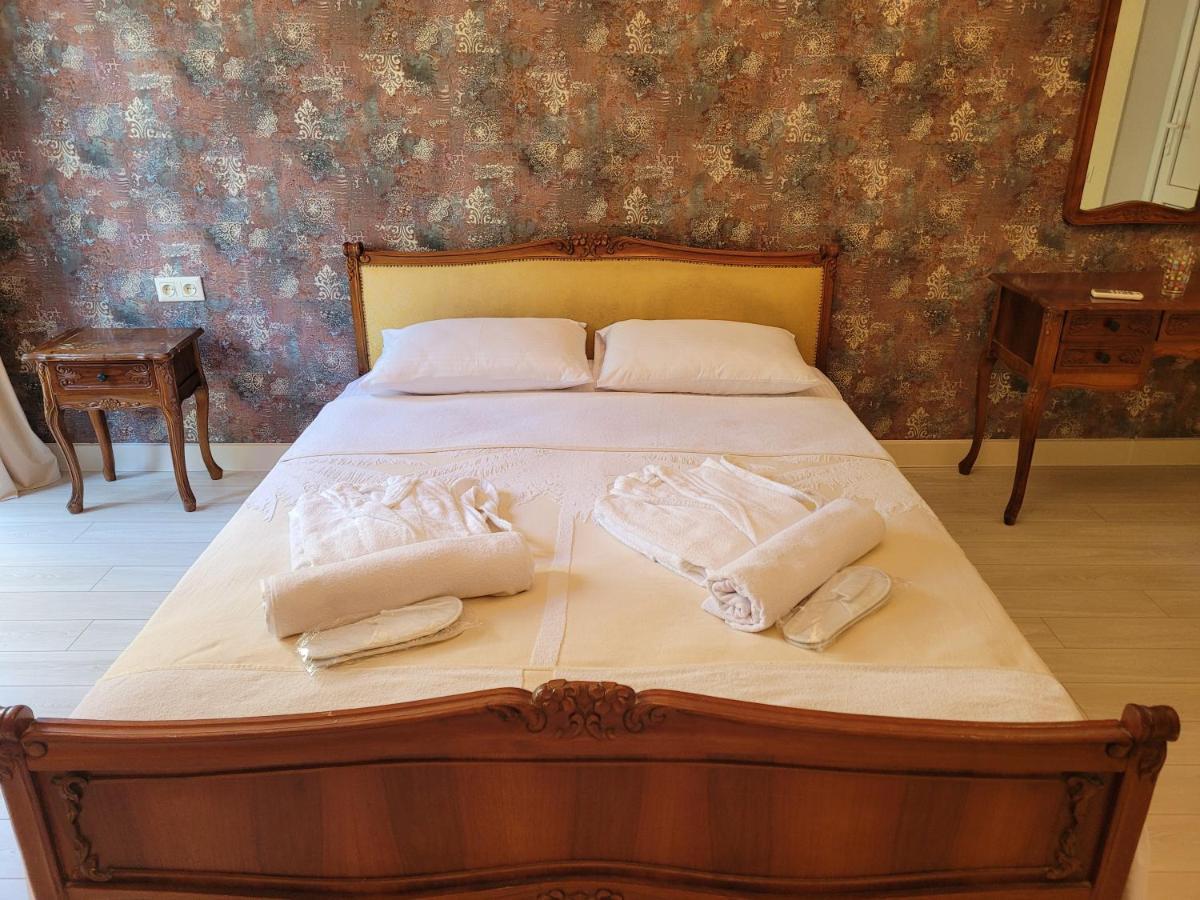 קוטאיסי Hotel Dika מראה חיצוני תמונה