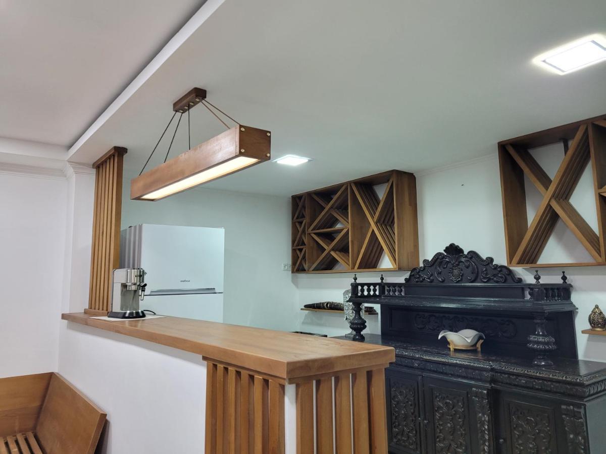 קוטאיסי Hotel Dika מראה חיצוני תמונה